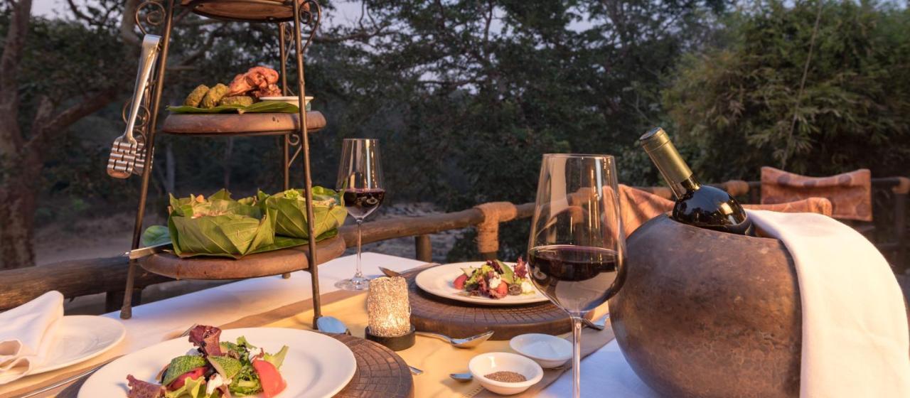Banjaar Tola Kanha National Park - A Taj Safari Lodge Eksteriør billede